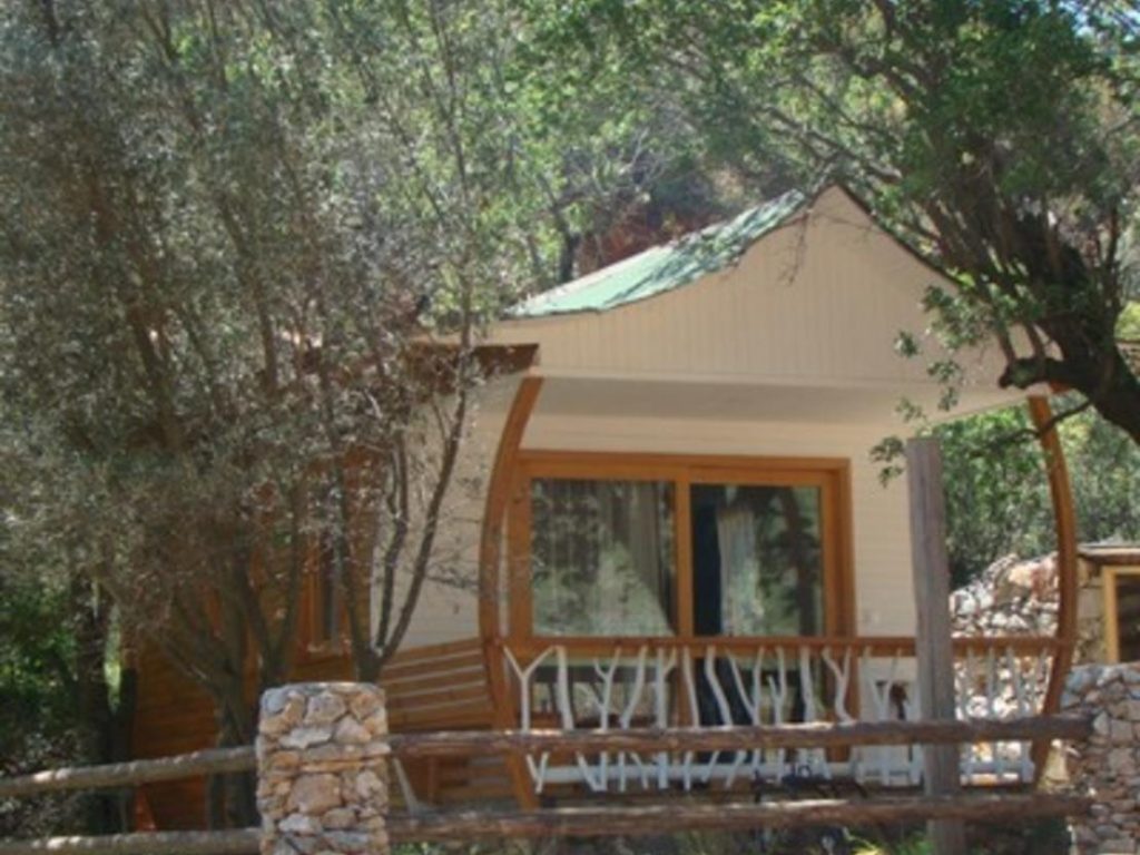 Zeytin Kır Evi Yenice Vadi Doğal Yaşam Köyü / Natural Life Village