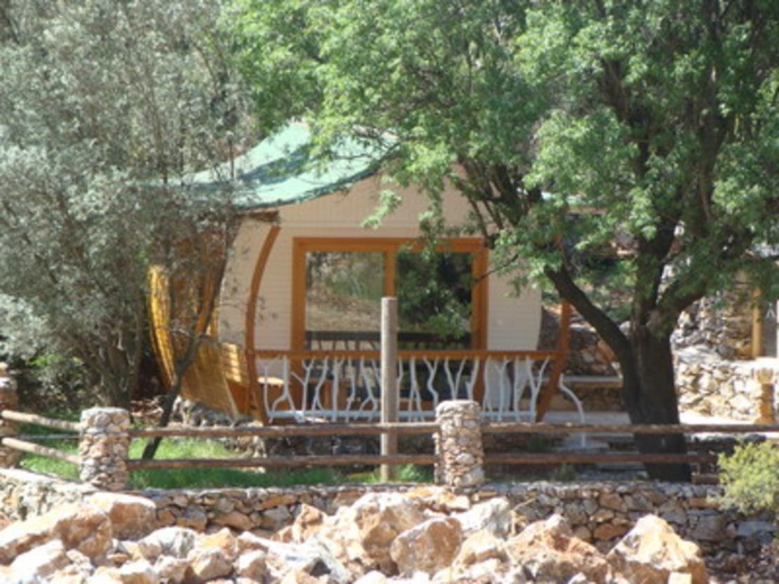 Zeytin Kır Evi Yenice Vadi Doğal Yaşam Köyü / Natural Life Village
